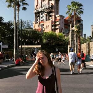 Meet your Posher, Regina